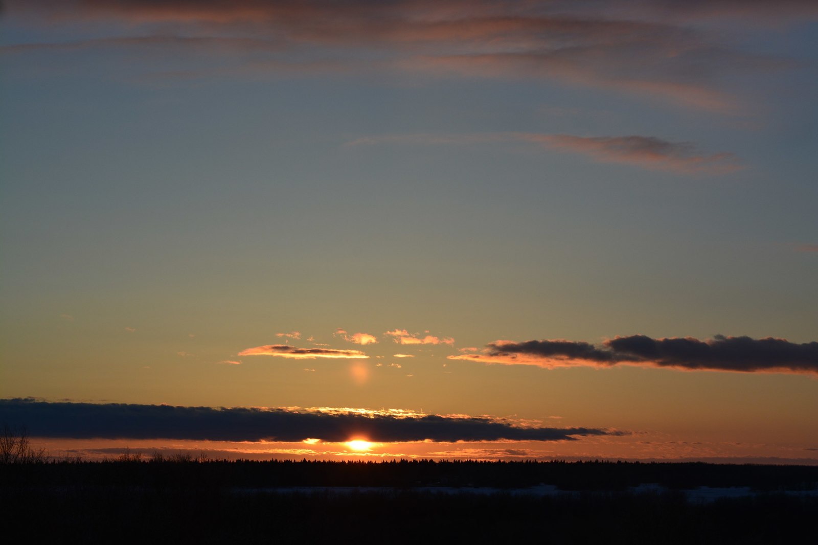 At the end of the day - My, The photo, Sunset, Evening, Sky, The sun, beauty of nature, Clouds