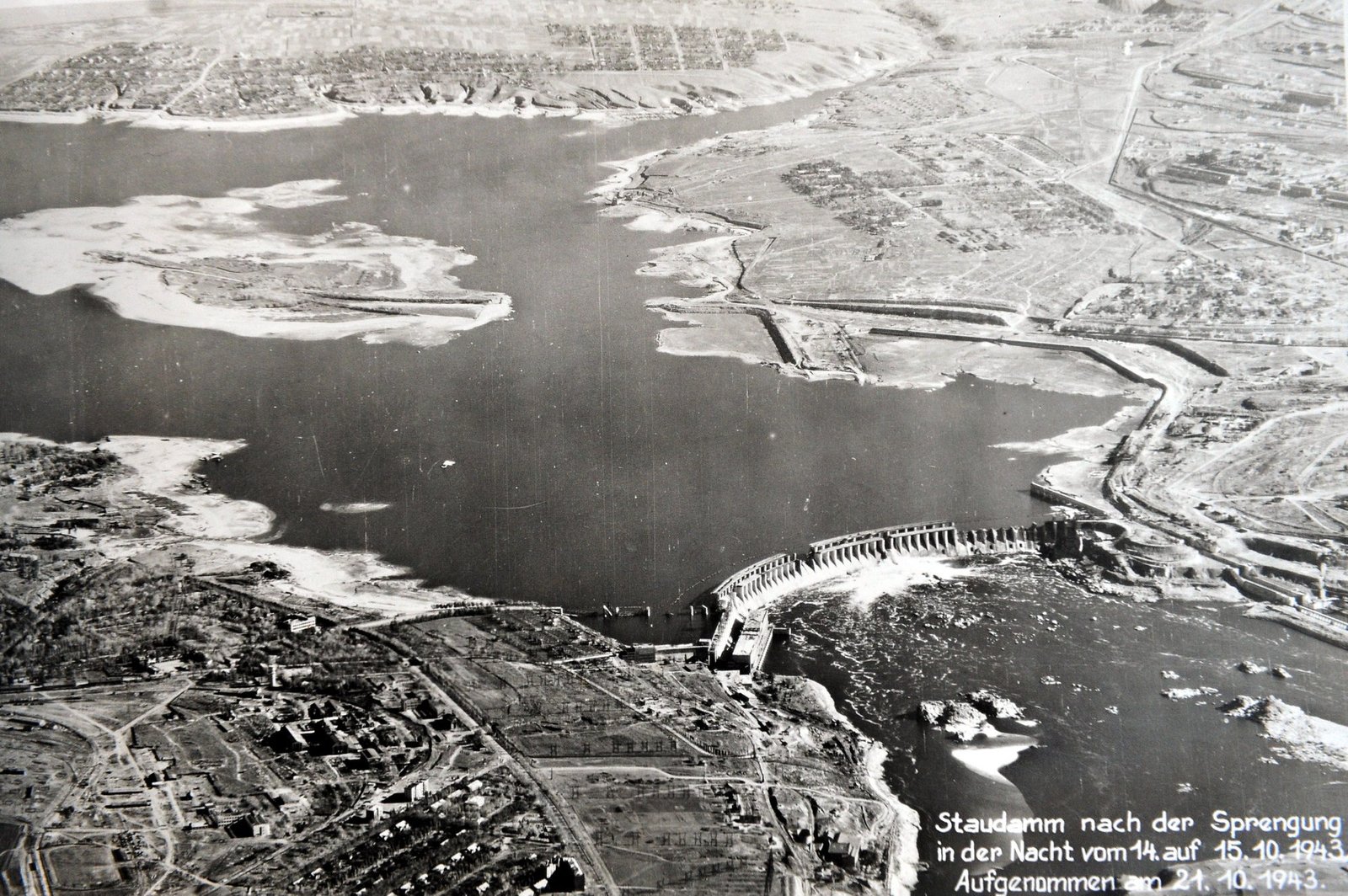 Pictures of the DneproGES dam and its environs were taken in 1941-1944 by the German military - Dneproges, Zaporizhzhia, The photo, Longpost