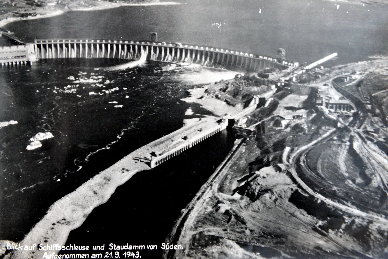 Pictures of the DneproGES dam and its environs were taken in 1941-1944 by the German military - Dneproges, Zaporizhzhia, The photo, Longpost