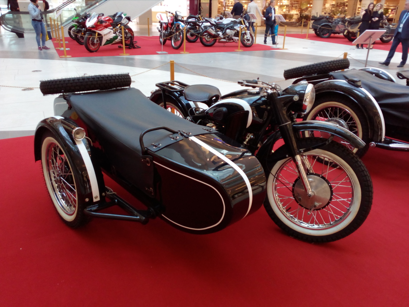 Accidentally stumbled upon an exhibition of motor vehicles. - My, Motorcycles, Story, Longpost, Moto