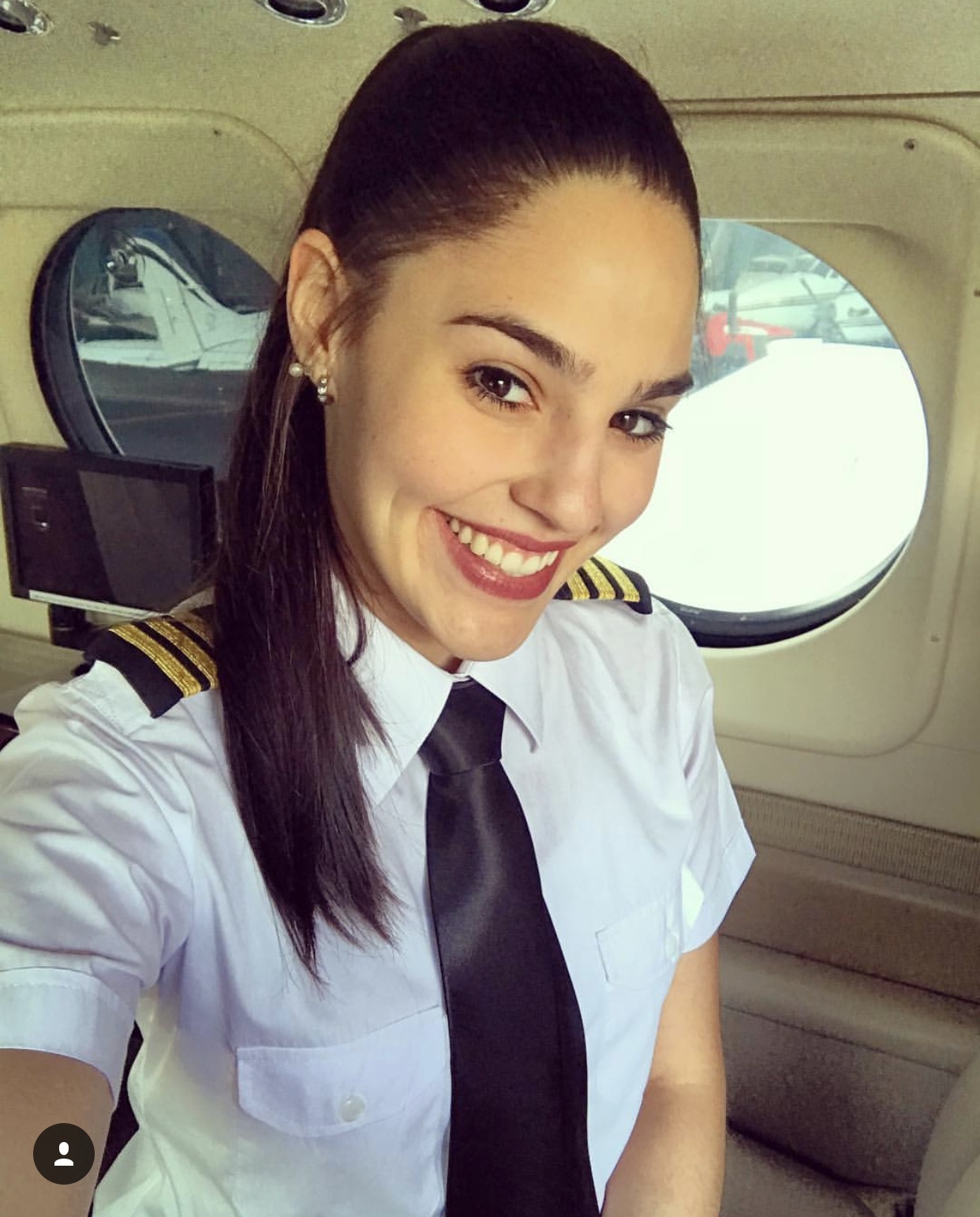 Girl pilot - Beautiful girl, Girls, Pilot, Airplane, Longpost