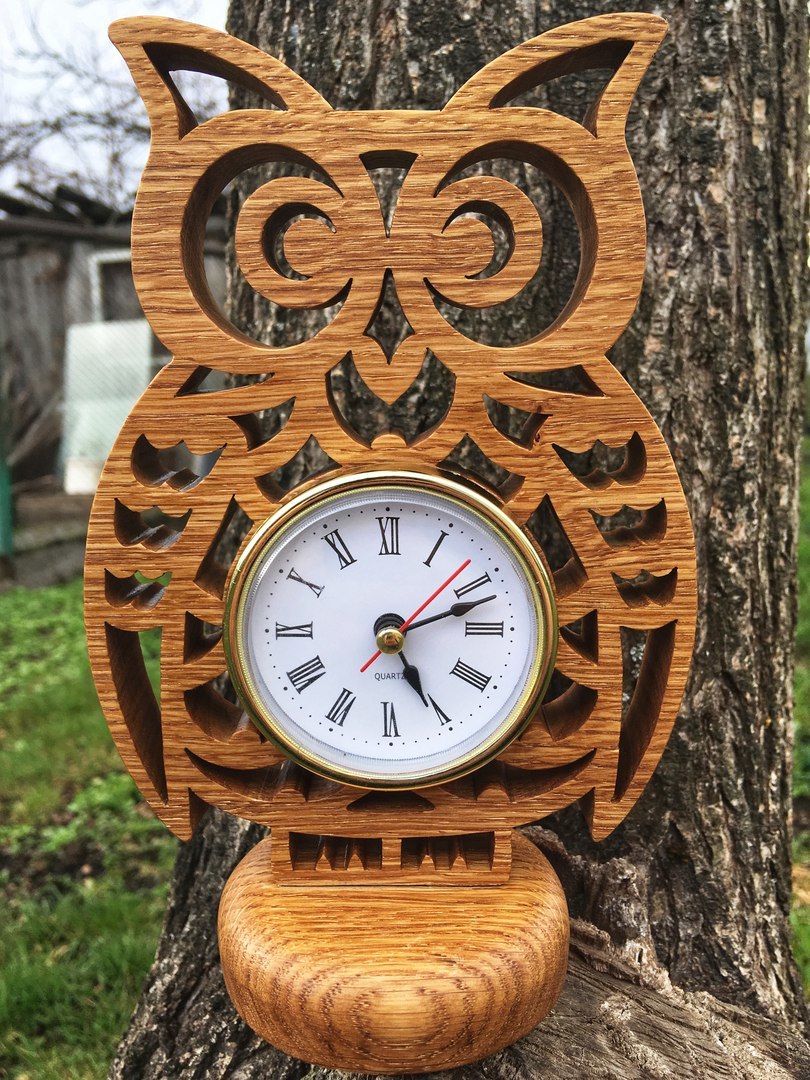 Настольные часы из дерева своими руками