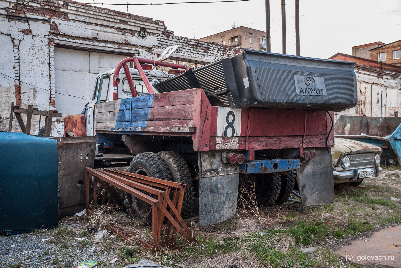 Forgotten racing truck GAZ in the center of Moscow. - Drive2, , Автоспорт, Race, Auto, Longpost