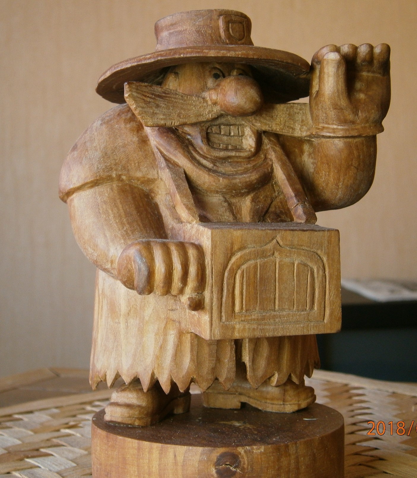 Woodcarving. - My, Father, Wood carving, Handmade, Treasure Island, Longpost, Video