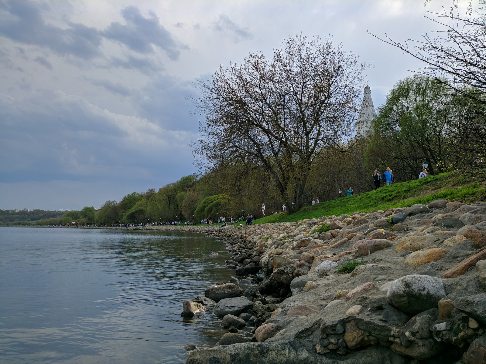 Walk in Kolomenskoye - My, Spring, Kolomenskoe, Mobile photography, Moscow, LG G6, Longpost