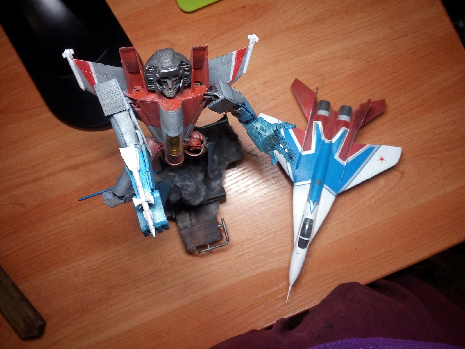 Starscream from Starlight Moment 29 - My, Decepticon, Stand modeling, Aircraft modeling, Post #9905741, Diorama, Longpost