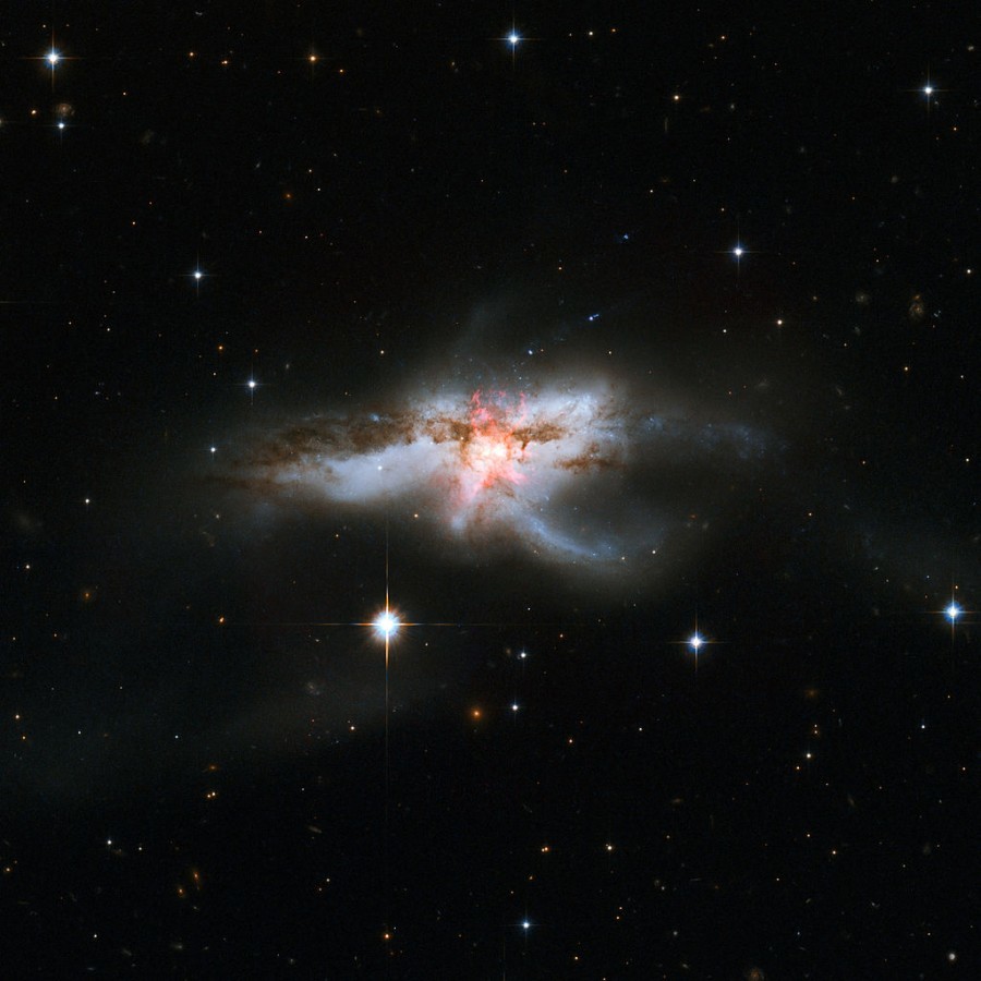 Astronomers have established the nature of the cosmic butterfly - Space, Galaxy, Butterfly, , Year, Longpost, Black hole, Supermassive black hole