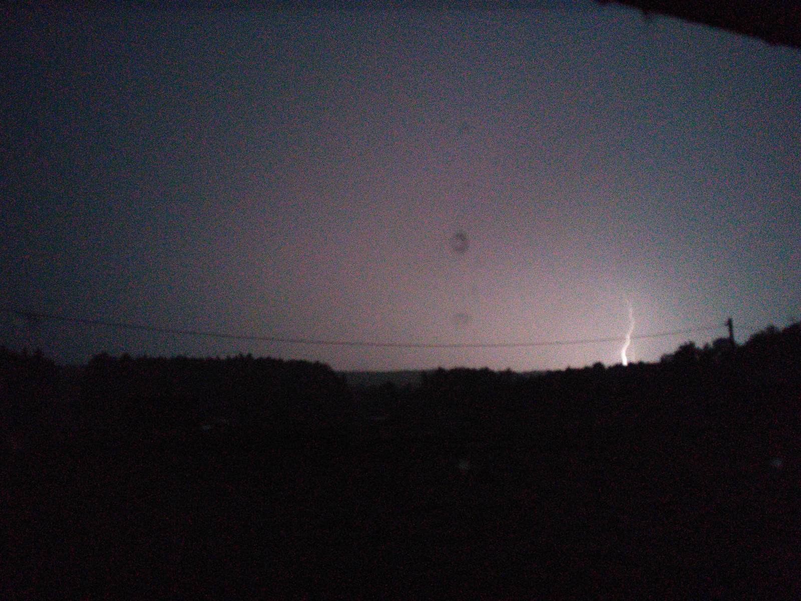 And I shot lightning for you. - My, Lightning, Xiaomi redmi 3 PRO, The photo, Longpost