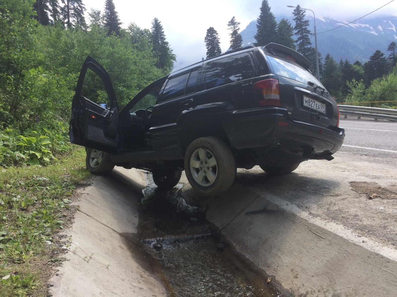 Kind of a wheel wash - My, Washing, Auto