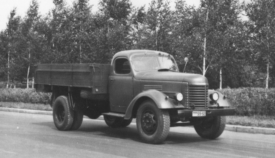 ZIS-150. The first medium-duty truck of the Moscow plant after World War II - , , Zis, Zil, Truck, Longpost