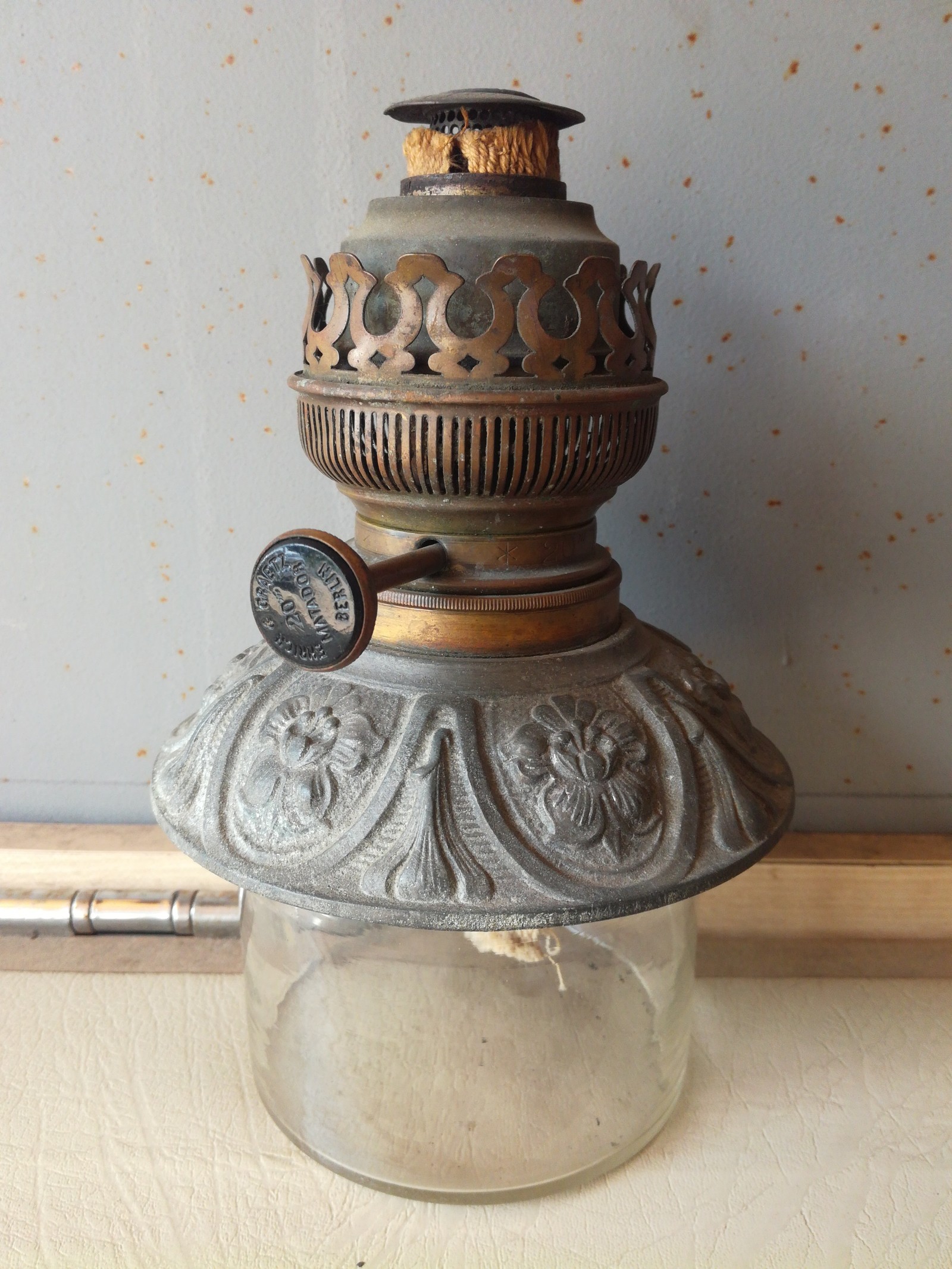 Was cleaning out the garage, found a lamp. - My, Лампа, Magic lamp, Longpost, Genie