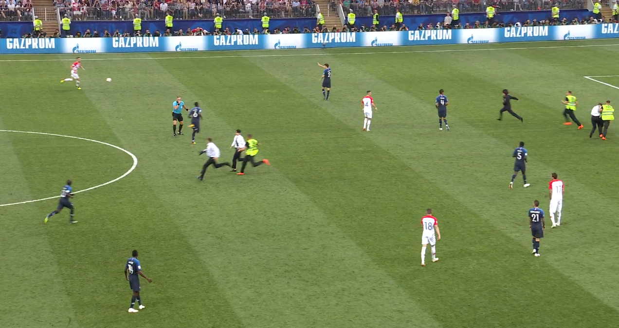 Croatia - France, Pussy Riot ran onto the field - My, Football, Hooligans, Screenshot, Longpost, Pussy riot, 2018 FIFA World Cup, Soccer World Cup