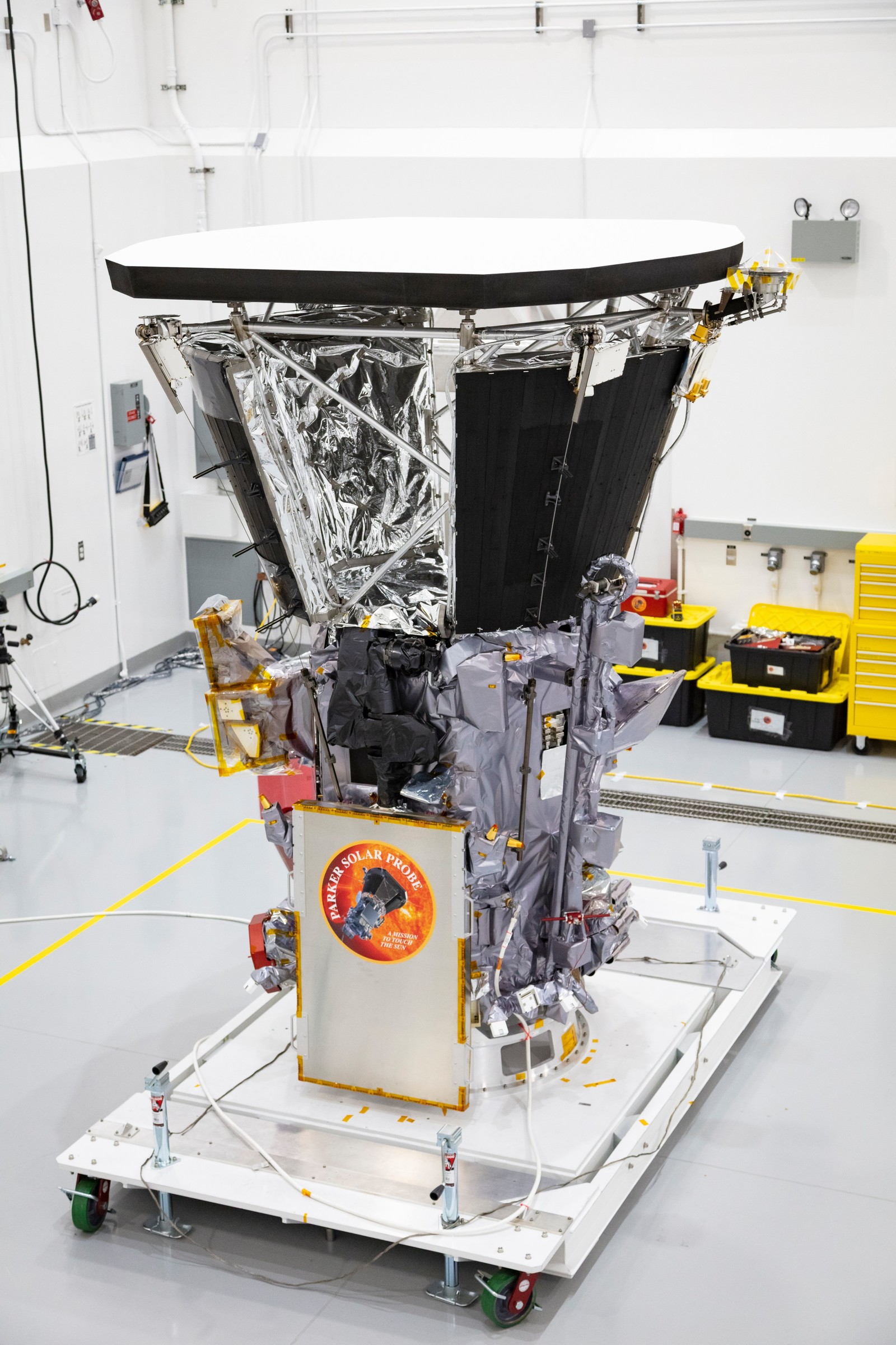 NASA showed how a solar probe will touch the Sun and not melt - Space, The sun, NASA, Space probe, Parker Solar Probe, Video, Longpost