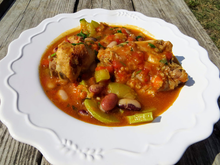 It just melts in your mouth - the most tender chicken with zucchini in sauce! - My, Hen, Zucchini, Yummy, Preparation, Recipe, Video recipe, Other cuisine, Longpost, Beans, Video