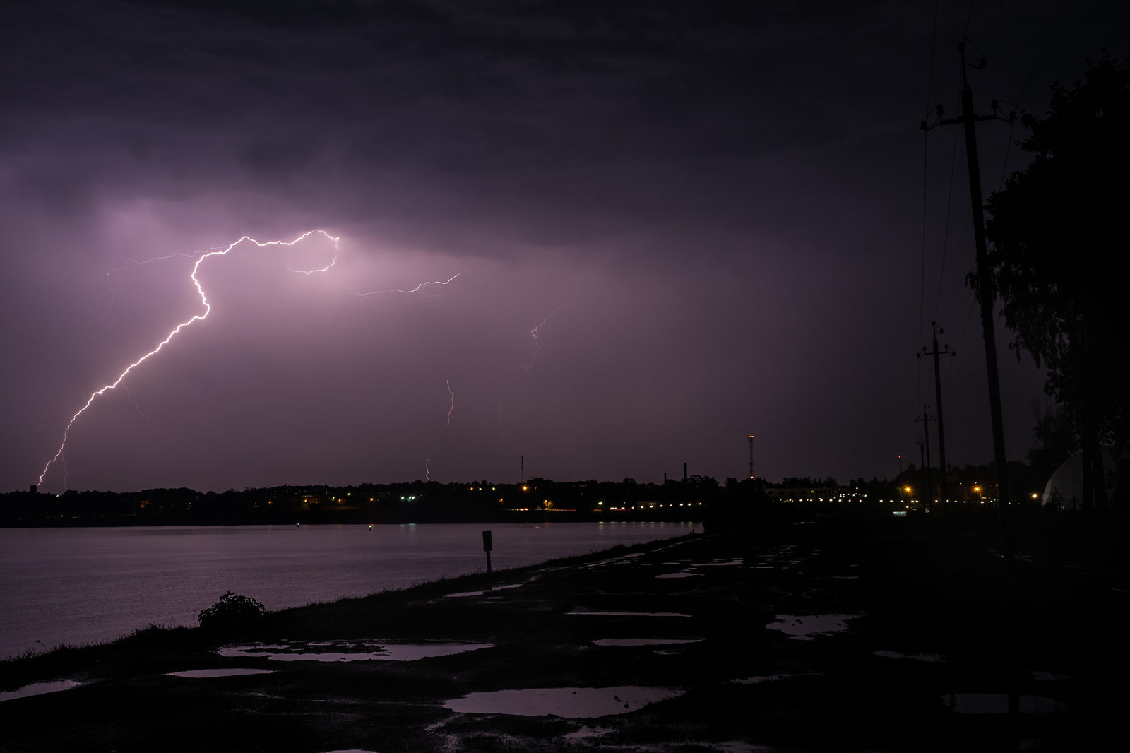 Lightning storm! - My, Uglich, Thunderstorm, Lightning, Yesterday, Longpost