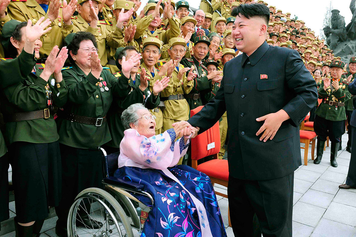 North Korea is a unique and highly controversial country. Everyone thinks that people live there like in a prison, but in fact they are happy. - North Korea, Happiness, Leader, Longpost, The photo