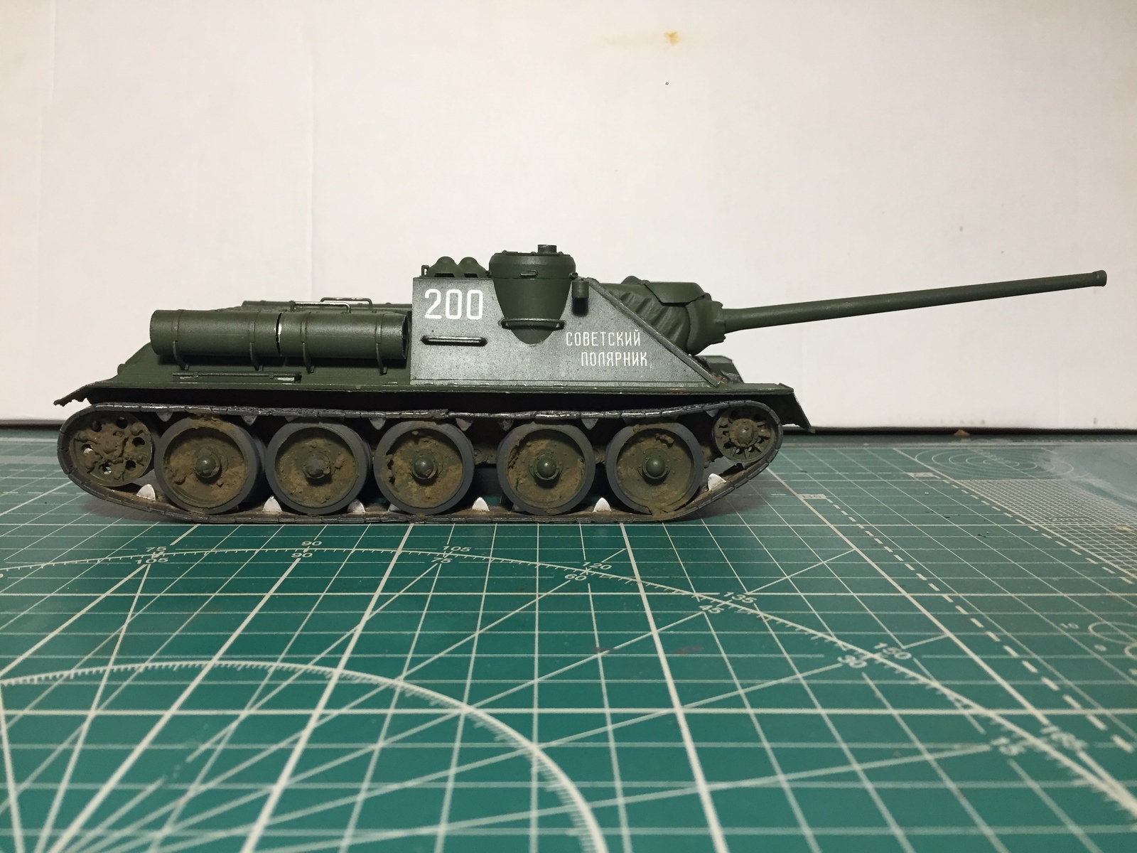 SU-100 from Zvezda in 1:35 scale - My, Su-100, Stand modeling, Modeling, 1:35, Painting, the USSR, Longpost