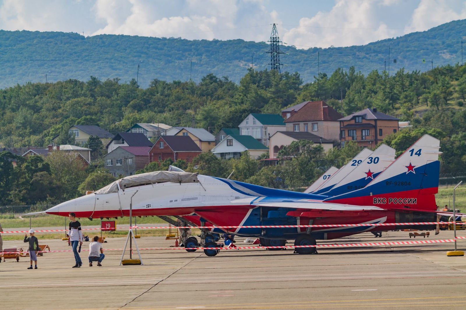 Gidroaviasalon-2018. - My, Airplane, The photo, Canon, MiG-29, Yak, Yak-1, , Longpost