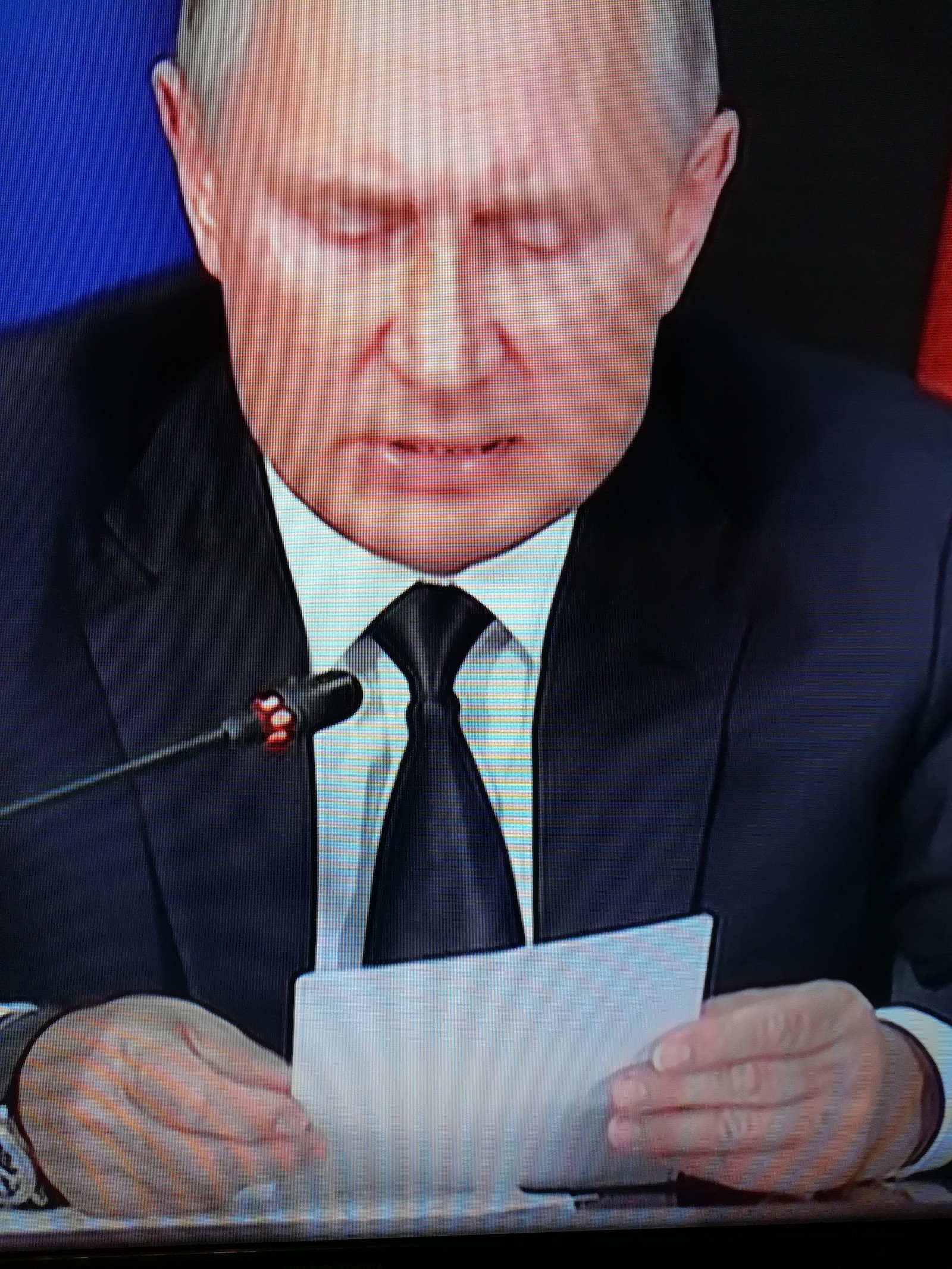 Маникюр Путина