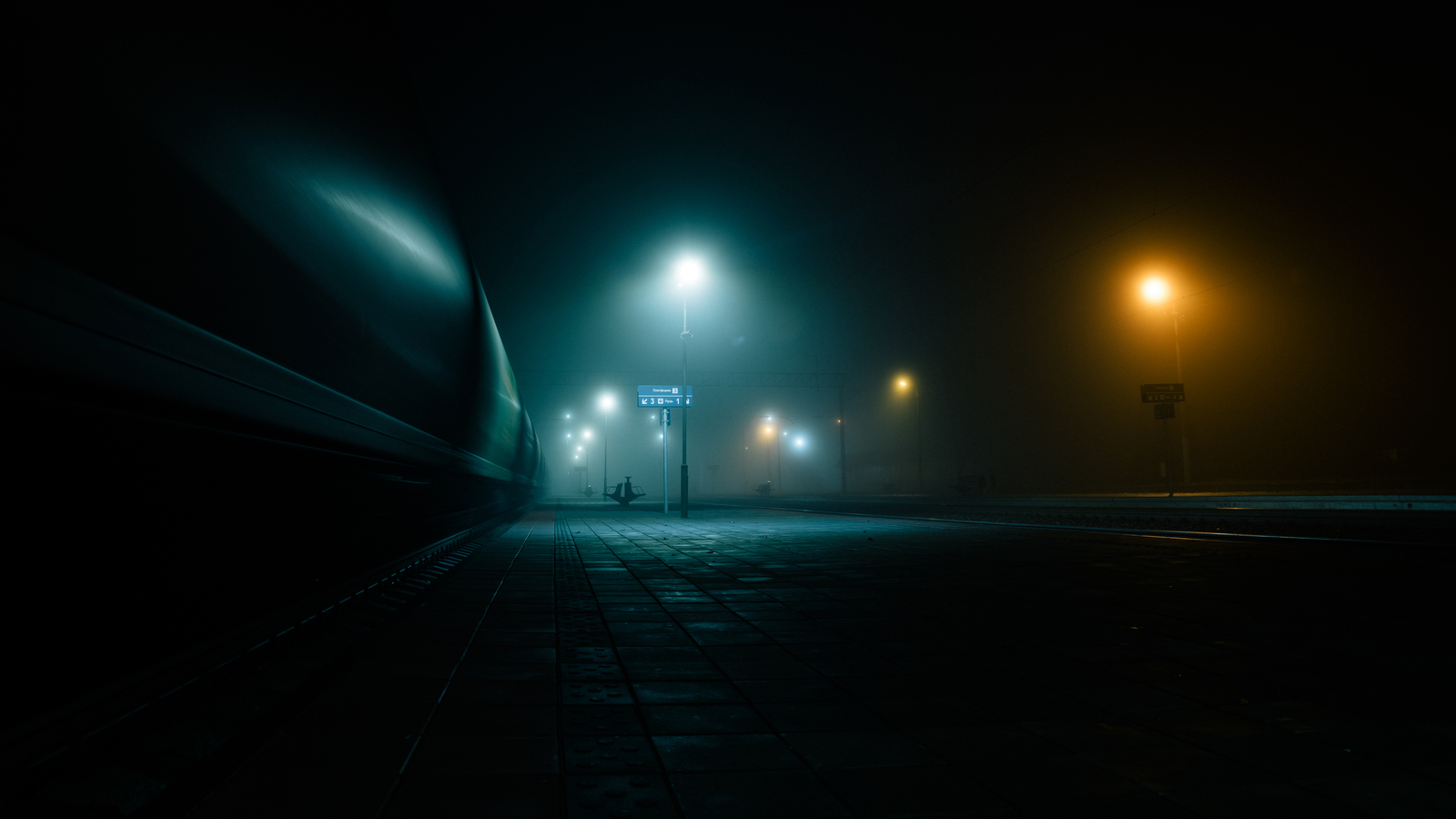 Foggy Minsk. Stations Thought, Minsk-Sortirovochny. November 2018. - My, Railway, Fog, A train, Locomotive, Paths, Longpost