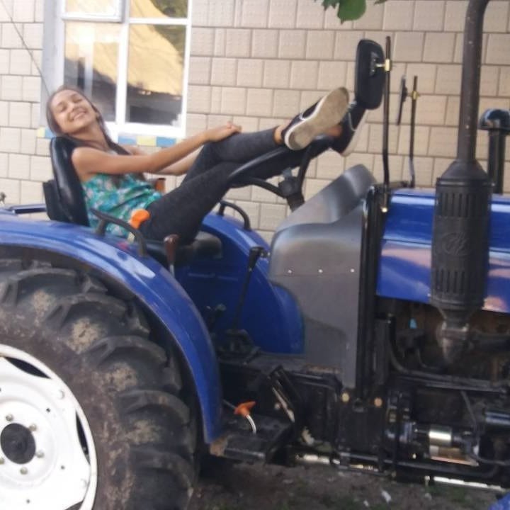 Riding a tractor? - Girls, Tractor, The photo, Beautiful girl, Joke, Humor, Longpost