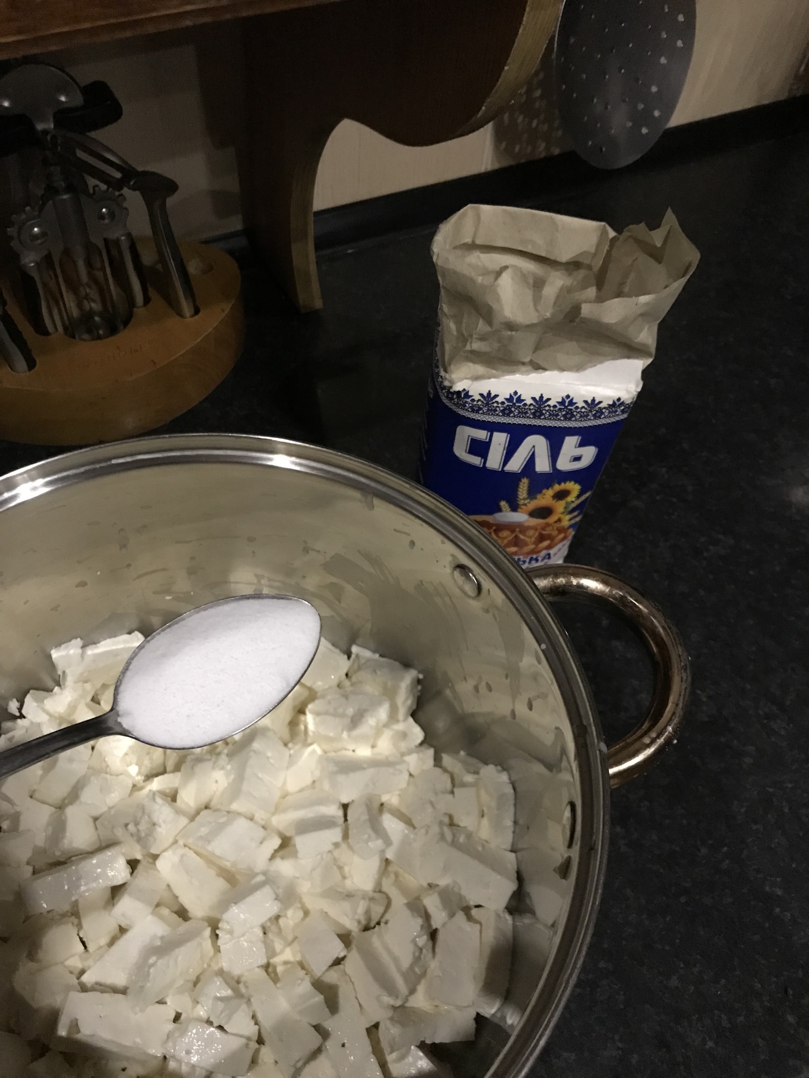 How To Make Cornstarch Chunks