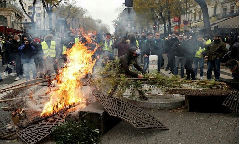 France today - France, Paris, Protest actions, Politics, Longpost, Negative