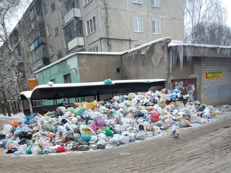 How Tver celebrated the New Year of the pig - Tver, New Year, Garbage, Pig year, Operator, Garbage removal, Longpost