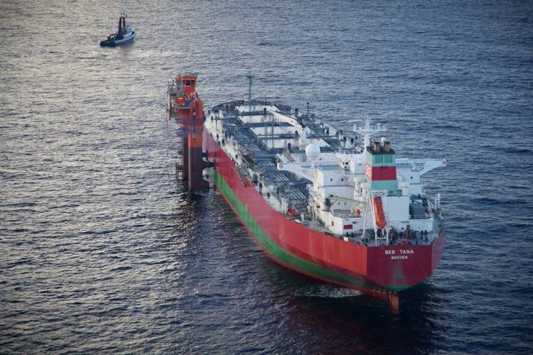 ship stuck - My, Steamer, Tanker, Work, Video, Longpost