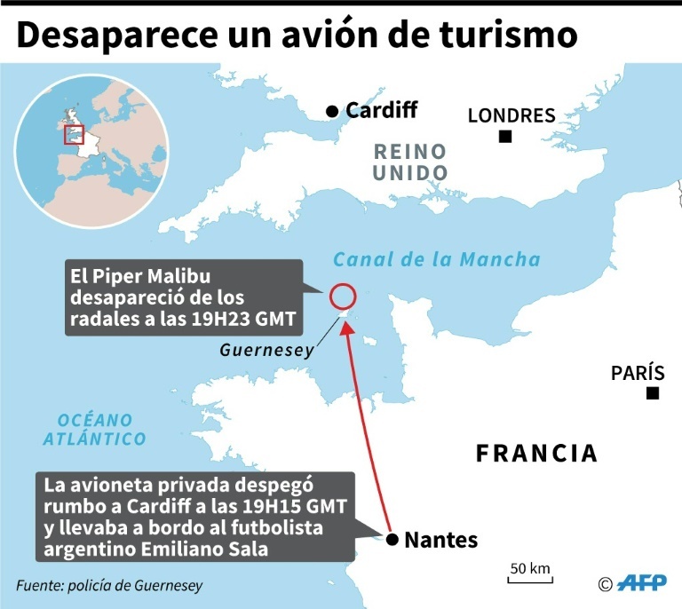 The plane with the player, who had just moved to a new club, disappeared from the radar over the English Channel - Negative, Plane crash, Football, Longpost