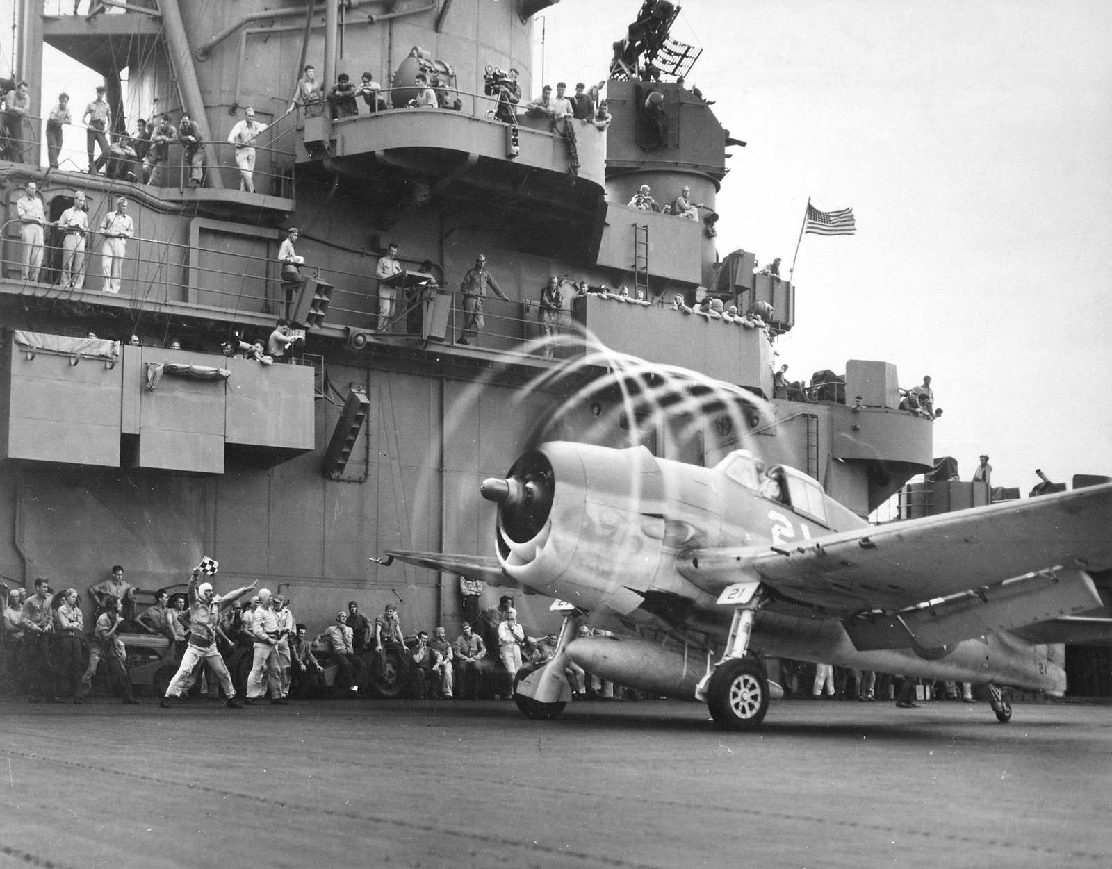 Carrier-based fighter Grumman F6F-3 Hellcat Devil Cat from aircraft carriers. - Airplane, The Second World War, Longpost, F6f Hellcat