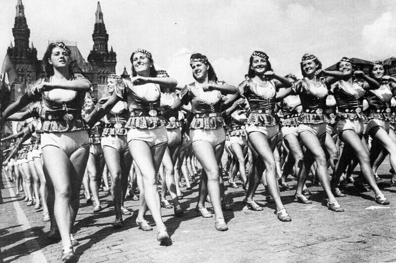 [Retro] Football on Red Square. (Lots of text!) - Old photo, Retro, Historical photo, Black and white photo, Story, Sport, the USSR, Longpost