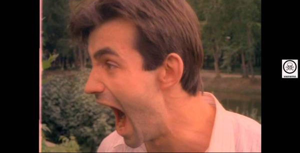 Из чего берется она. Держитесь глупцы. Откуда берется ржавчина. Ванга мемы. Сука откуда она взялась.