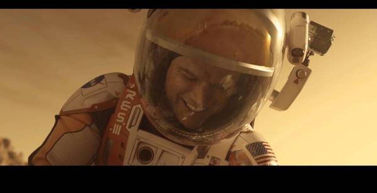 Марсианин 2022. Марсианин 2022. Мэтт дэймон на марсе. Мэтт дэймон интерстеллар. Марсианин 2022.