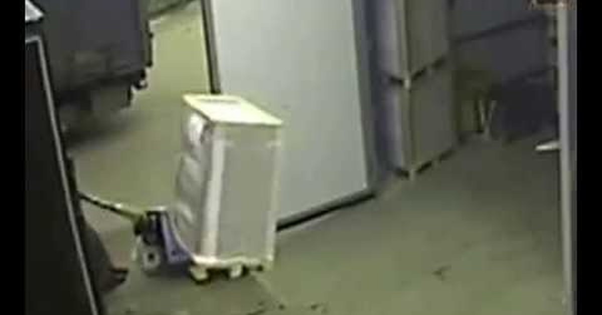 Летающий грузчик | Пикабу