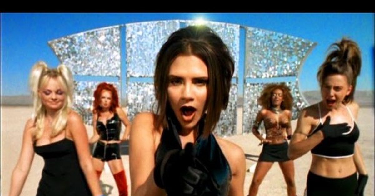 Клип полностью показать. Девушки из клипов 90-х. Музыкальные видеоклипы. MTV 90-Х. Первый музыкальный видеоклип.