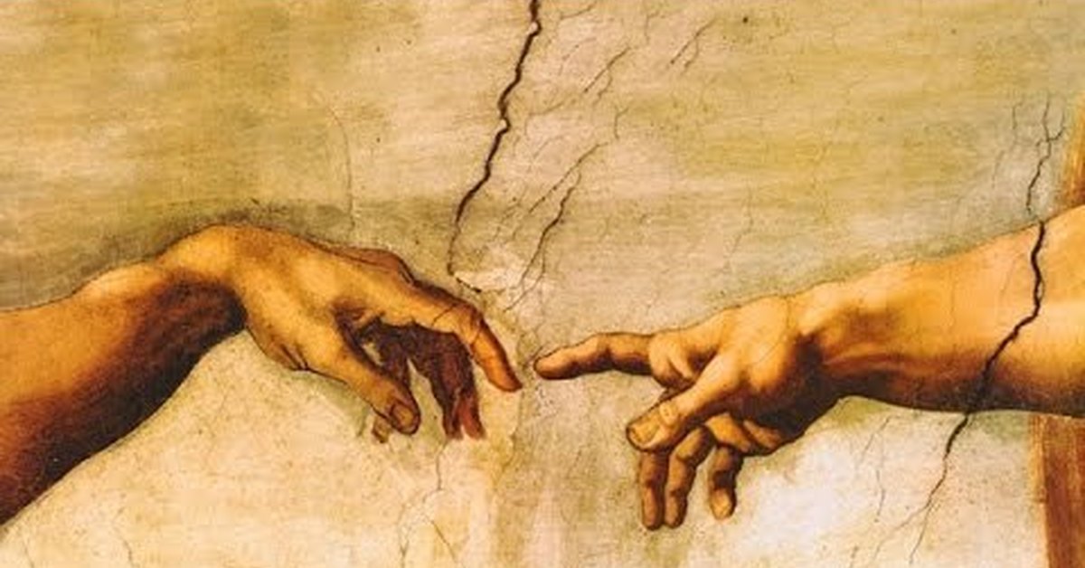 Человек соприкасается с искусством с самого рождения. Микеланджело Буонарроти Сотворение Адама. Сотворение Адама картина Микеланджело. Сикстинская капелла фреска Сотворение Адама. Картина Микеланджело руки.