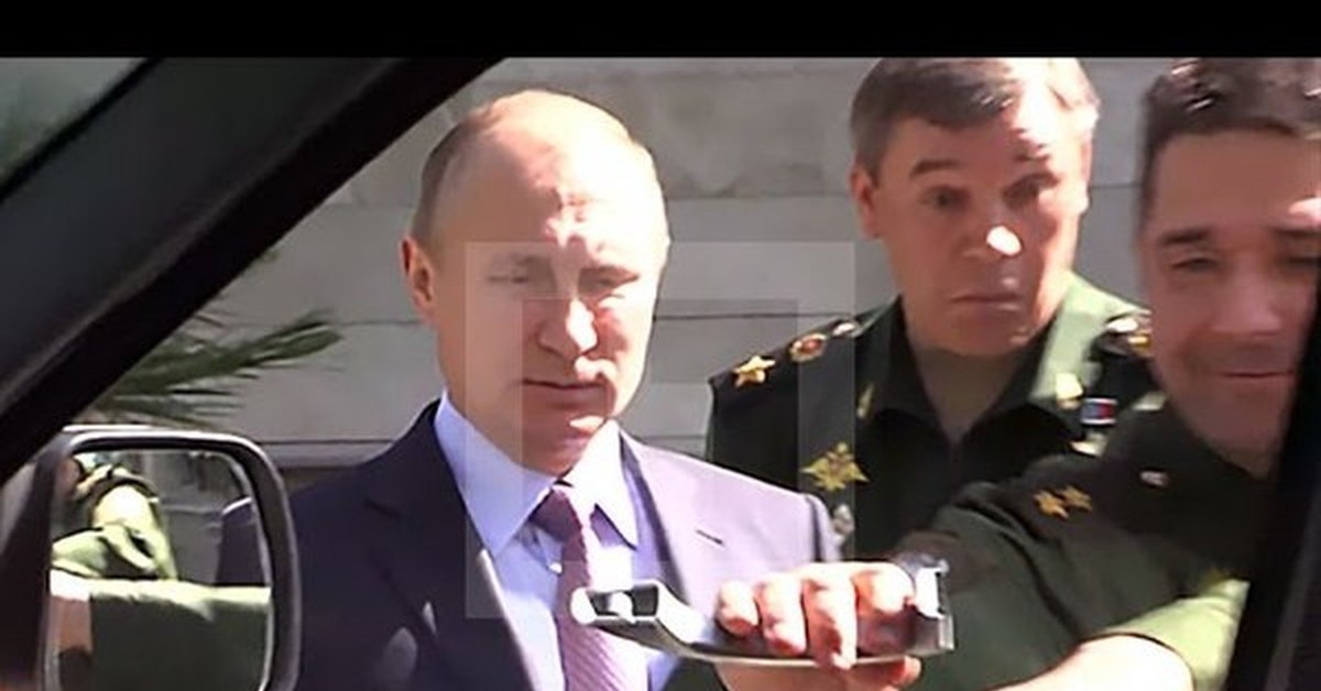 Путин сломал ручку на уаз