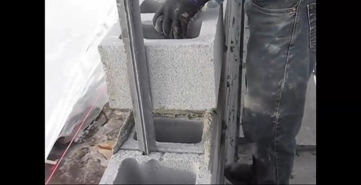 Искусство кладки кирпича (шлакоблока) | Пикабу