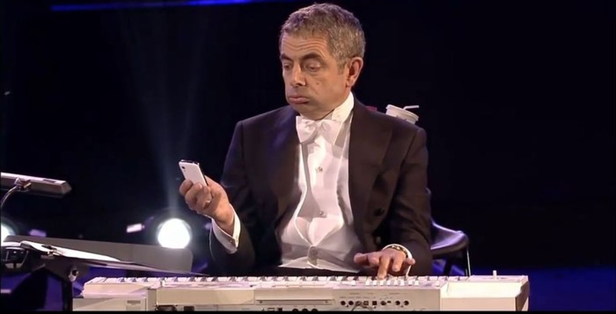 -Мистер Бин, у нас музыкант заболел. Подмените? | Пикабу